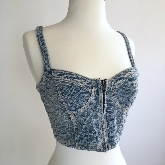 FOREIGN EXCHANGE Distressed Jean Crop Top - Picture 2 of 6